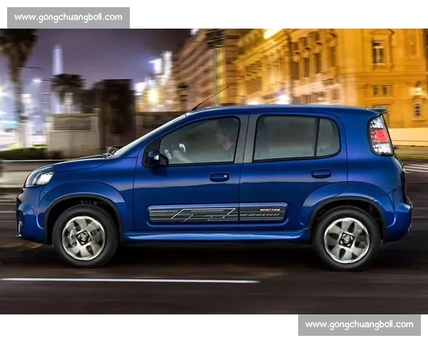 纽北撞车现场：Fiat Uno Turbo 车主的淡定时刻